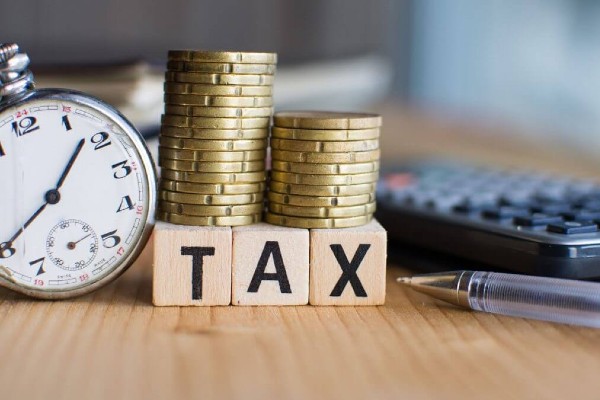 Thuế là khoản phí bắt buộc khi các doanh nghiệp bắt đầu hoạt động kinh doanh.