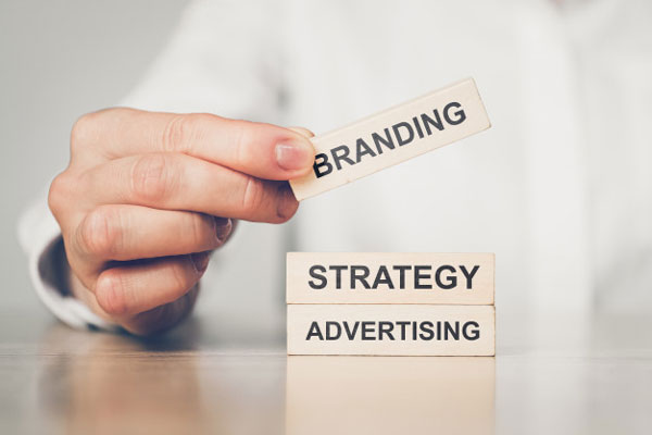 Chiến lược xây dựng thương hiệu rõ ràng giúp doanh nghiệp dễ tiếp dàng chiếm được vị trí trong lòng khách hàng