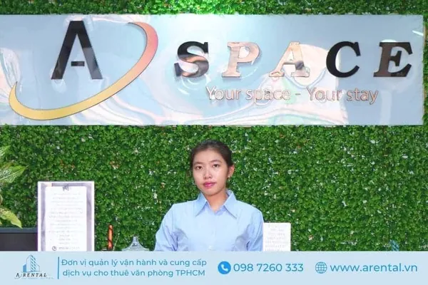 Đội ngũ lễ tân hành chính tại văn phòng ảo Quận 2. Lễ tân hành chính chuyên nghiệp tại tòa nhà cho thuê văn phòng ảo quận 2 Arental Vietnam.