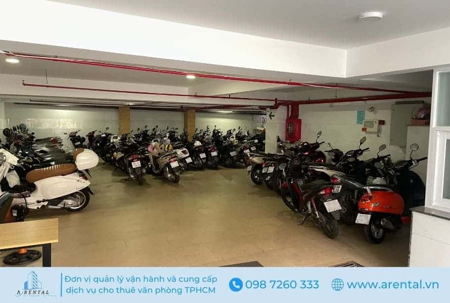 Tòa nhà cho thuê văn phòng ảo bao gồm hầm gửi xe với sức chứa rộng rãi thuận tiện cho khách hàng Hầm để xe rộng rãi, thông thoáng tại tòa nhà A Space quận 2.
